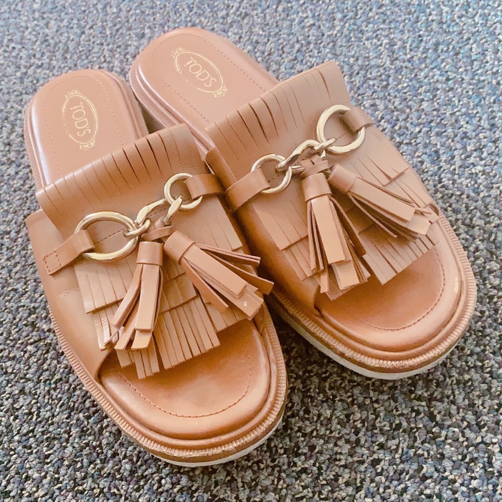 TODS SANDALS